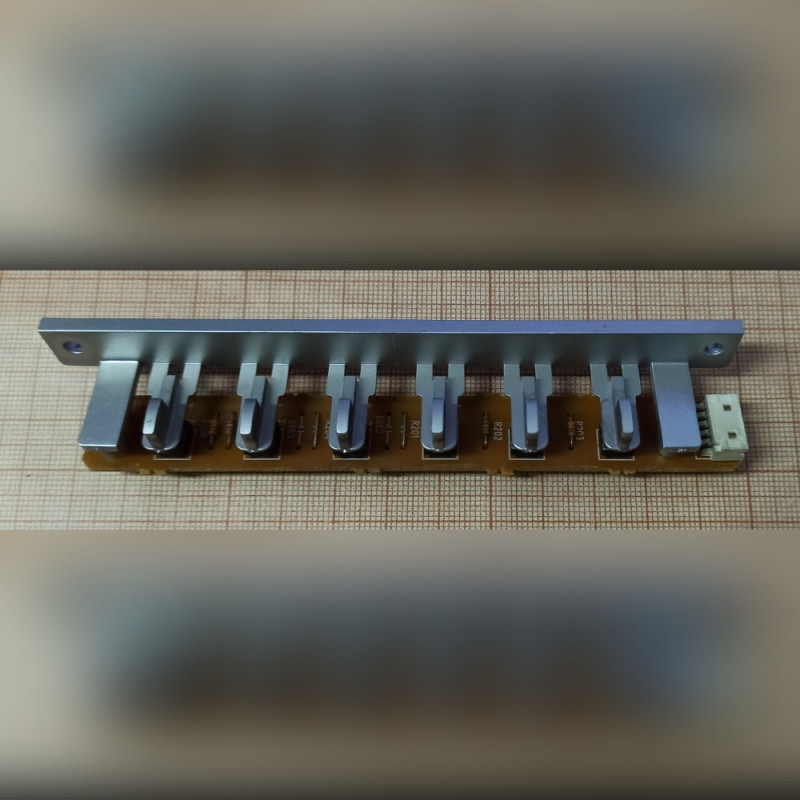 Кнопки управления для телевизора Daewoo Electronics DLP-32C2