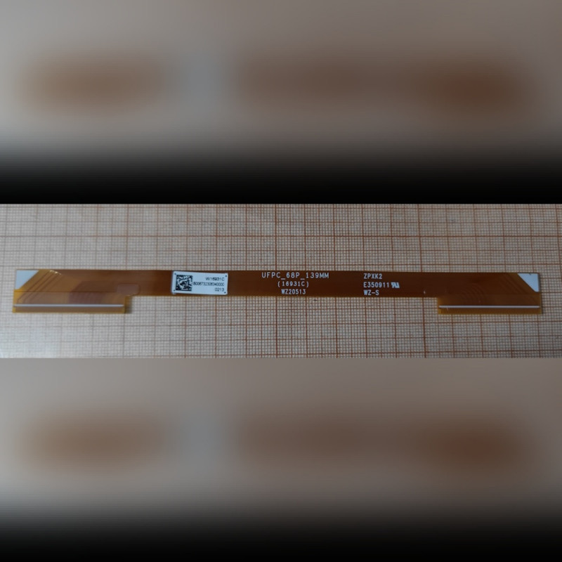 Межплатный шлейф матрицы для телевизора Samsung UE55AU7500U UFPC_68P_139MM