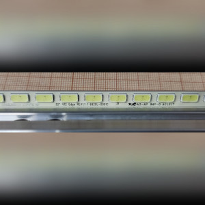 LED подсветка матрицы для телевизора LG 32LS560T 32" V12 6920L-0001C 6922L-0011A