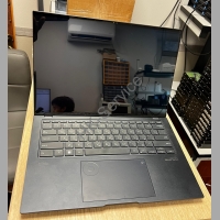 Ноутбук ASUS Zenbook UX6404V