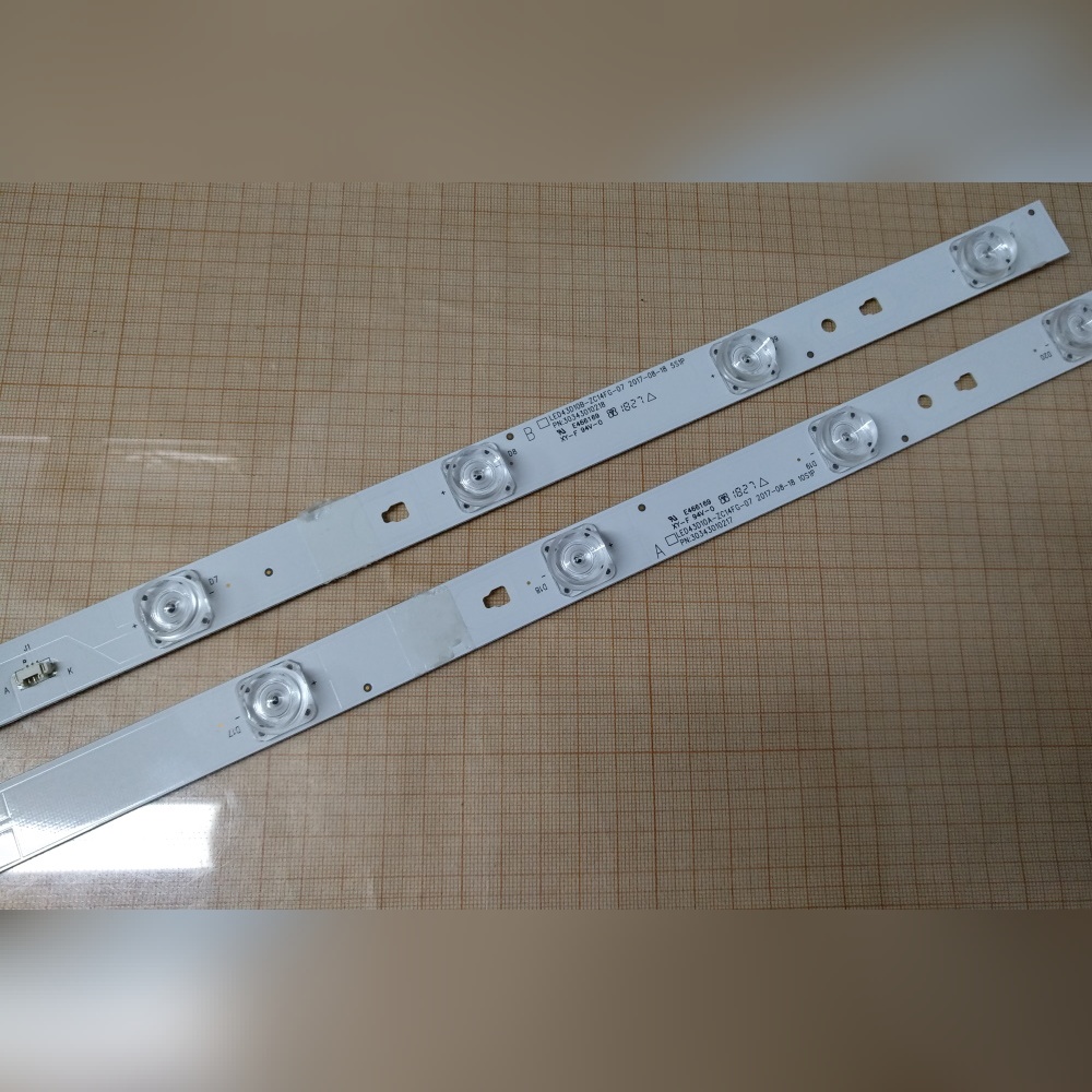 LED подсветка матрицы для телевизора Kivi 43UK30G LED43D10A-ZC14FG-07 LED43D10B-ZC14FG-07 30343010217 30343010218